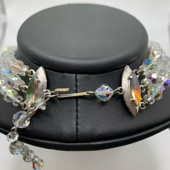Stunning 1950s 3 strand unsigned Sherman AB crystal necklace - Picture 4 of 9